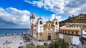 Island Sightseeing Tour (Bus Tour) – 8